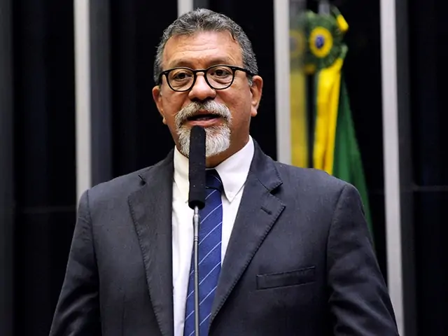 Jerônimo Rodrigues Exonera Afonso Florence; Entenda a Mudança na Casa Civil da Bahia Imagem do artigo