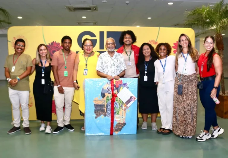 Arena Fonte Nova Celebra Gilberto Gil com Exposição e Nova Iluminação