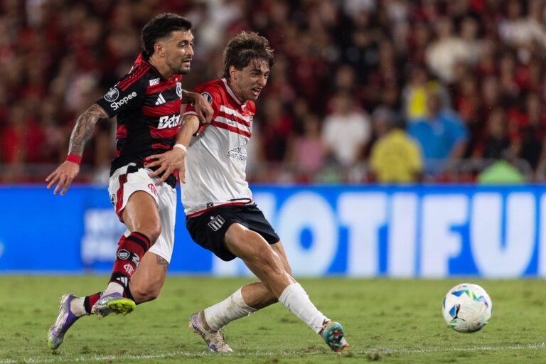 Bahia Avança em Negociação para Contratar Lateral Campeão da Argentina