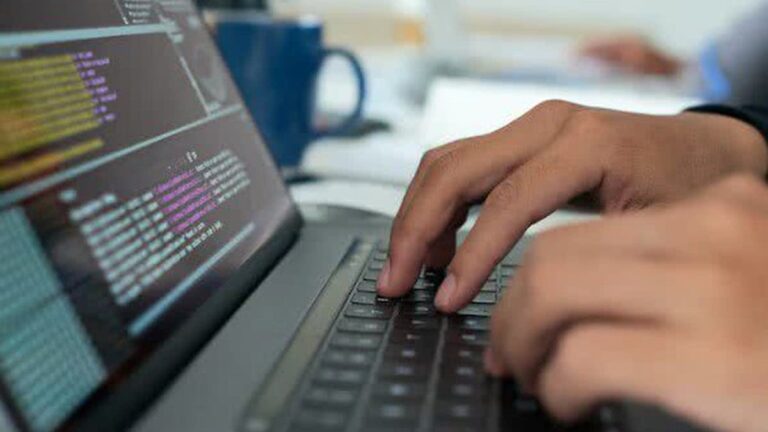 Inteligência Artificial nas Escolas: Novidade na Correção de Redações em São Paulo