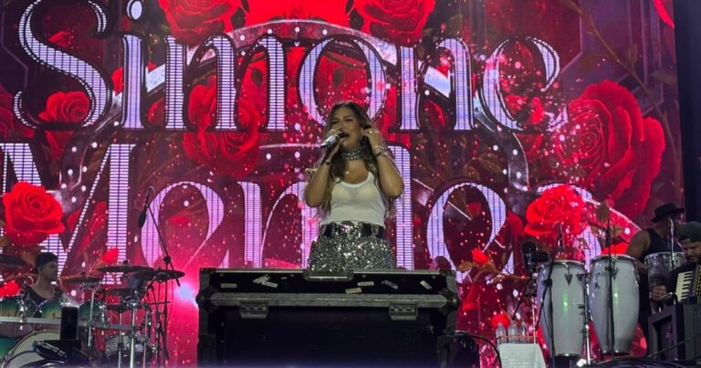 Simone Mendes Brilha com Sucessos no Festival Virada Salvador 2026