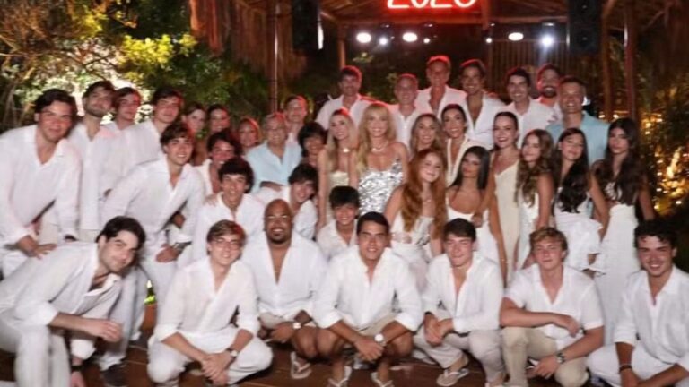 Angélica Aproveita Viagem na Bahia e Celebra Momentos de Alegria com a Família