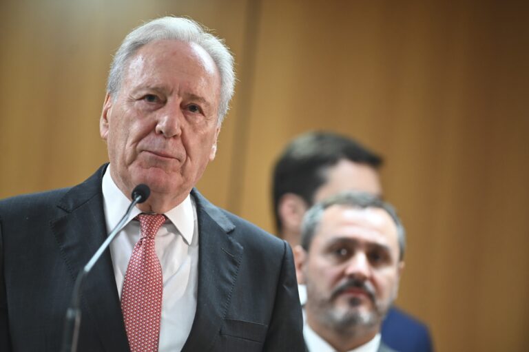 Demissão de Lewandowski gera elogios por sua gestão no Ministério da Justiça