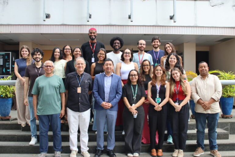 Estudo Inédito Liderado por Mitermayer Galvão Aborda Resistência Antimicrobiana na Bahia