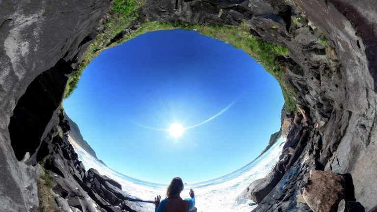 Exposição "Entre Águas e Terras, Margens Tecnológicas" Convida à Reflexão Ambiental