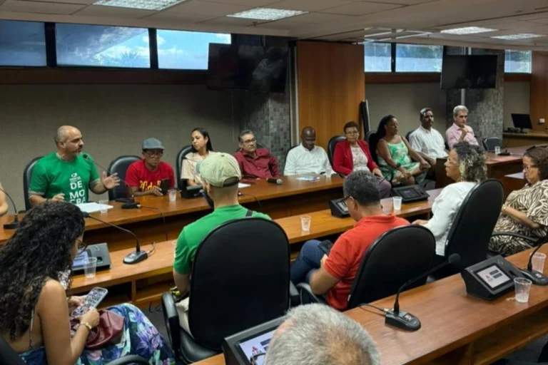 Frente Permanente pela Democracia: Partidos de Esquerda se Unem na AL-BA