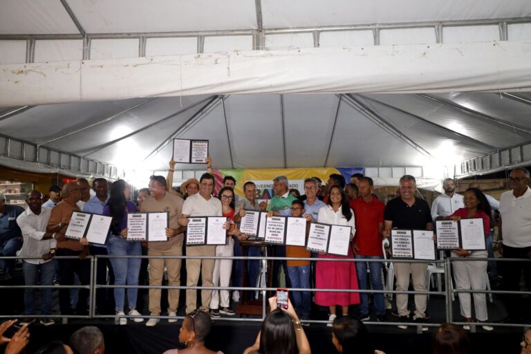 Governo da Bahia Entrega Investimentos em Educação e Segurança em Biritinga