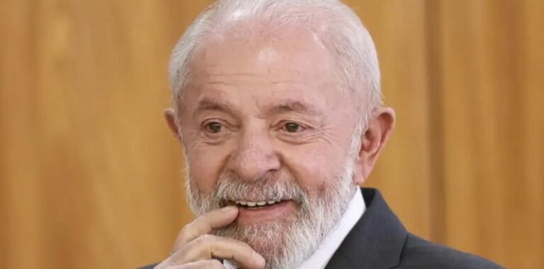 Lula Sanciona LDO 2026 com Veto ao Aumento do Fundo Partidário
