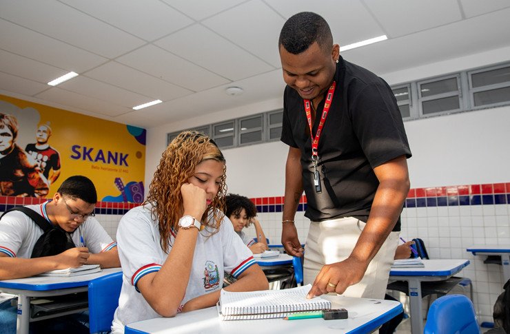 Oportunidades na Educação: Bahia Oferece Quase 3 Mil Vagas em Processos Seletivos Oportunidades na Educação: Bahia Oferece Quase 3 Mil Vagas em Processos Seletivos
