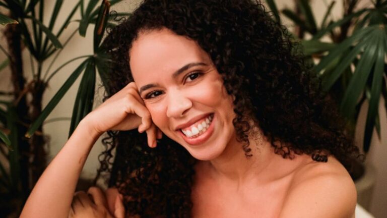 Saúde Mental no Trabalho: Entrevista com Especialista no Aratu Tá On