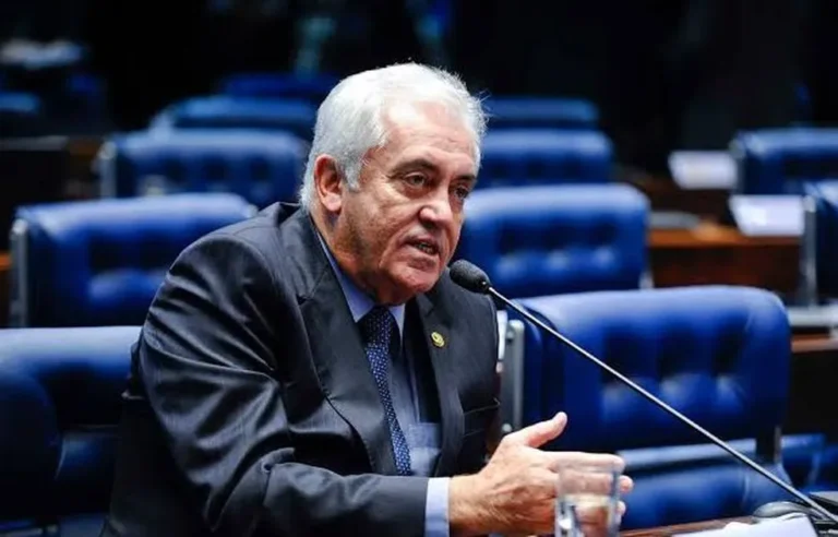 Senador Otto Alencar Critica Estrategia 'Puro-Sangue' do PT na Bahia e Alerta para Derrota em 2026