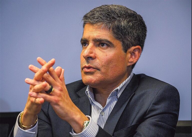 ACM Neto Critica a Panelinha do PT na Bahia e Ironiza Evento na Capital