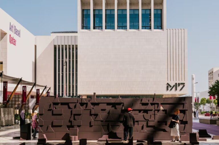 Art Basel: Primeira Edição no Catar Promete Revolucionar o Cenário Artístico do Oriente Médio