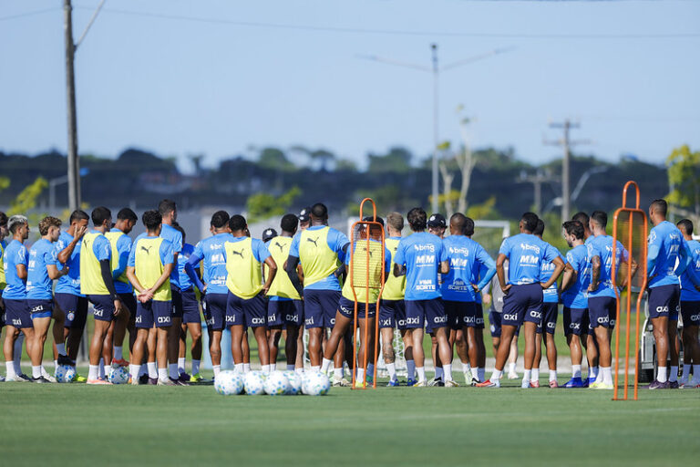Bahia e Juazeirense se Enfrentam: Expectativas para o Confronto de Domingo