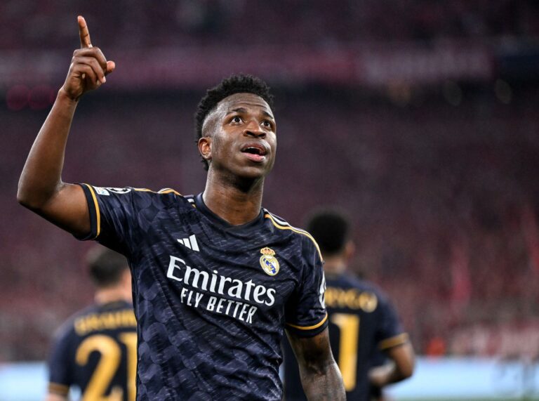 Bahia Promulga Lei Vini Jr.: Interrupção de Jogos por Racismo