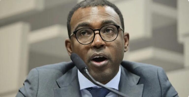 Banco Master Revela Crise Financeira Antes de Liquidação Extrajudicial Banco Master Revela Crise Financeira Antes de Liquidação Extrajudicial