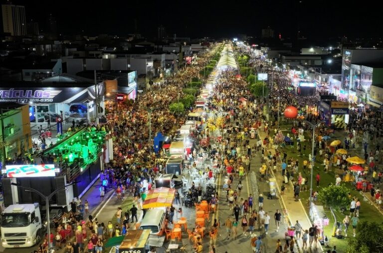 Barreiras Folia 2026: Carnaval Fortalece Comércio e Economia da Capital do Oeste