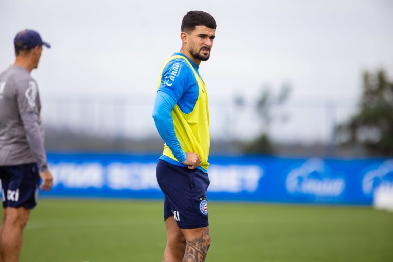 Cauly: Três Anos de Bahia e um Futuro Incerto Cauly: Três Anos de Bahia e um Futuro Incerto