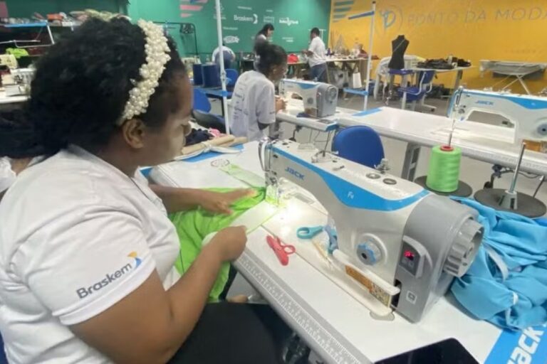Curso Gratuito de Moda em Salvador: Inscrições Abertas até Quarta-Feira Curso Gratuito de Moda em Salvador: Inscrições Abertas até Quarta-Feira
