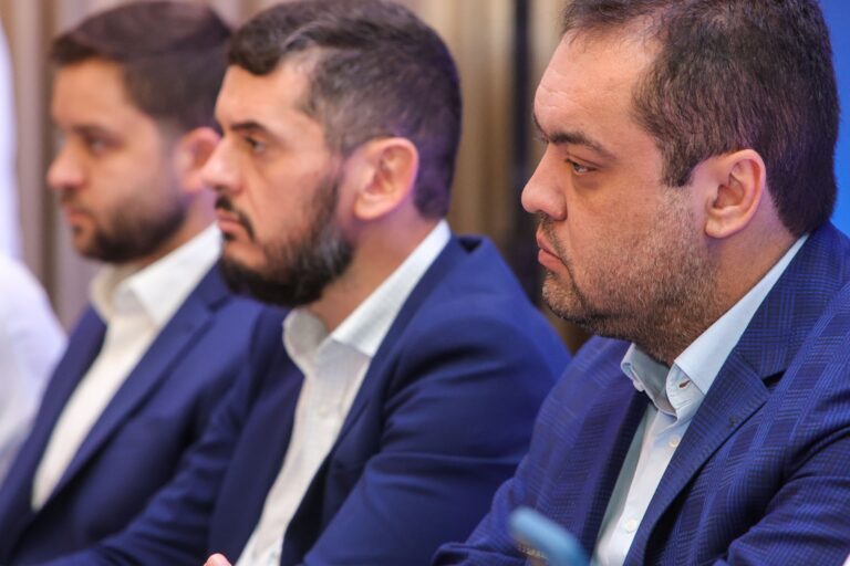 Disputa Interna na Cedae Envolve Aliados de Castro, Bacellar e Pampolha