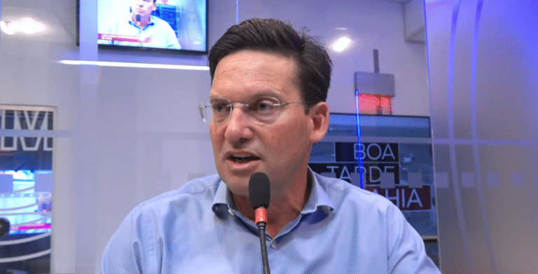 João Roma Aponta Falhas dos Governos do PT e Sinaliza Crise do Cacau na Bahia João Roma Aponta Falhas dos Governos do PT e Sinaliza Crise do Cacau na Bahia