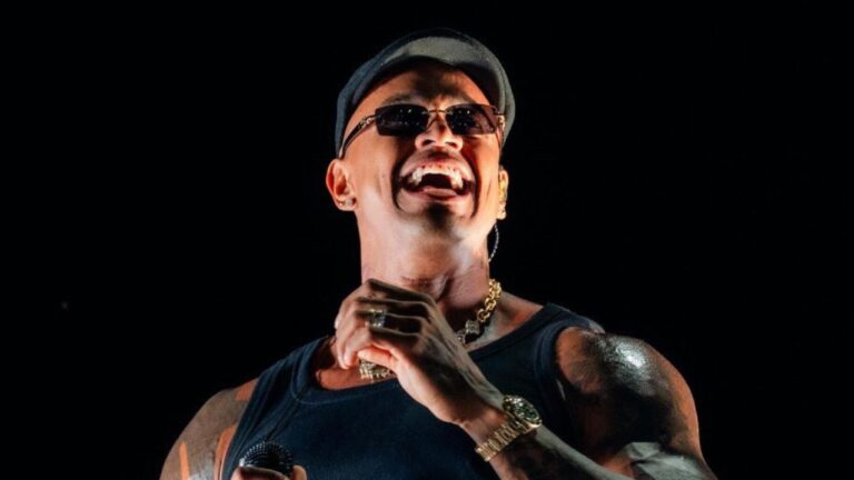 Léo Santana Agita o Carnaval de Salvador com Agenda Cheia e Muito Pagodão