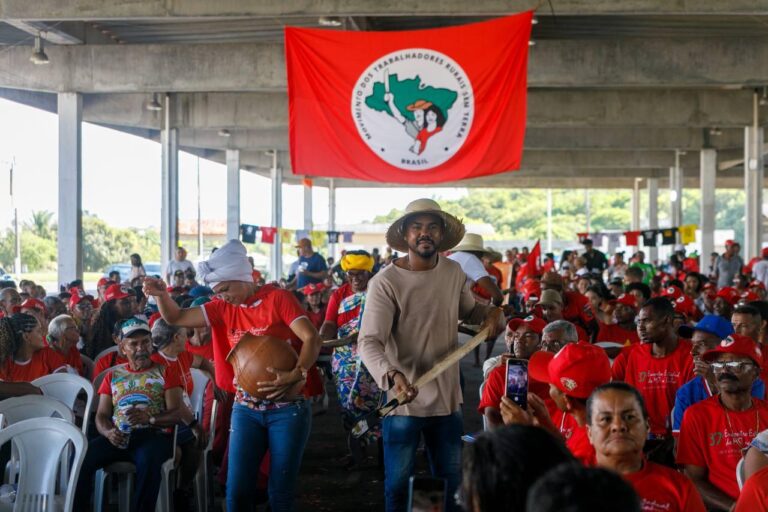 MPF Apoia CPI para Investigar Invasões do MST na Bahia MPF Apoia CPI para Investigar Invasões do MST na Bahia
