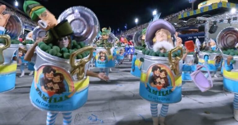 OAB-RJ Classifica Desfile em Homenagem a Lula como Preconceito Religioso OAB-RJ Classifica Desfile em Homenagem a Lula como Preconceito Religioso