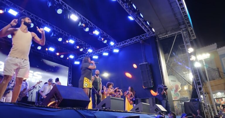 Quabales Banda e MV Bill: Um Show Inesquecível no Carnaval do Pelourinho