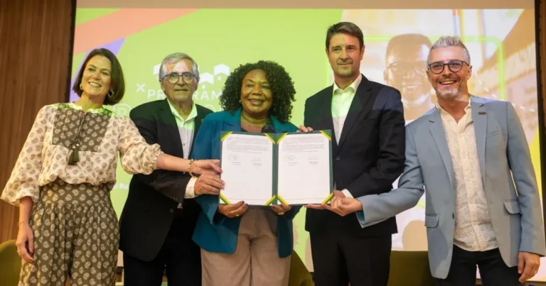 Rouanet no Interior: Investimentos Milionários em Pequenas Cidades da Cultura Rouanet no Interior: Investimentos Milionários em Pequenas Cidades da Cultura