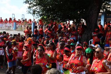 Sudesb Folia: Celebração do Carnaval Une Projetos Sociais e Atletas da Bahia Sudesb Folia: Celebração do Carnaval Une Projetos Sociais e Atletas da Bahia