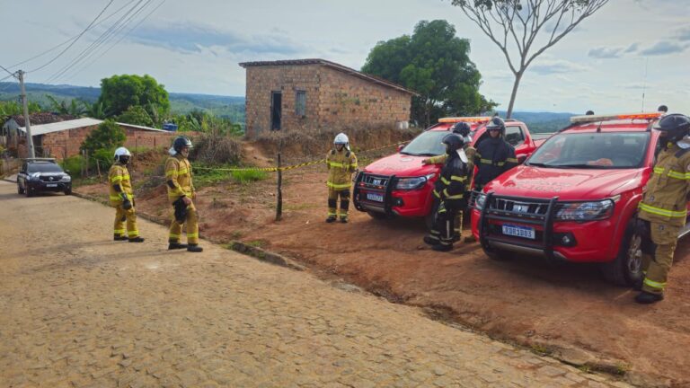 Tragédia na Bahia: Homem de 51 anos perde a vida em explosão em fábrica de fogos de artifício