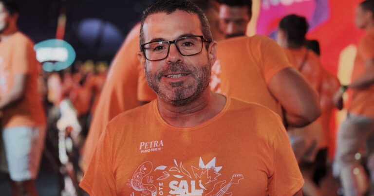 Wilton Oliveira Celebra Parceria com Camarote Salvador no Carnaval 2024 Wilton Oliveira Celebra Parceria com Camarote Salvador no Carnaval 2024