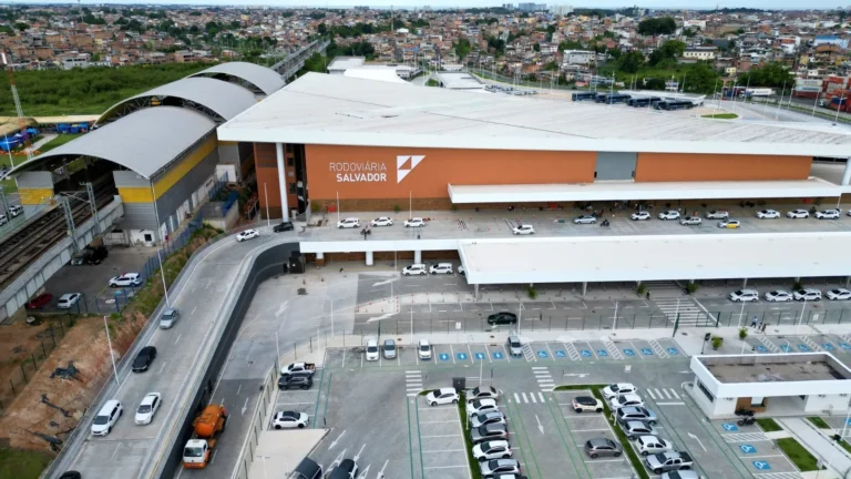 Bahia Investe R$ 24,04 Bilhões e Alcança Recorde em Gestão de Jerônimo Rodrigues Bahia Investe R$ 24,04 Bilhões e Alcança Recorde em Gestão de Jerônimo Rodrigues