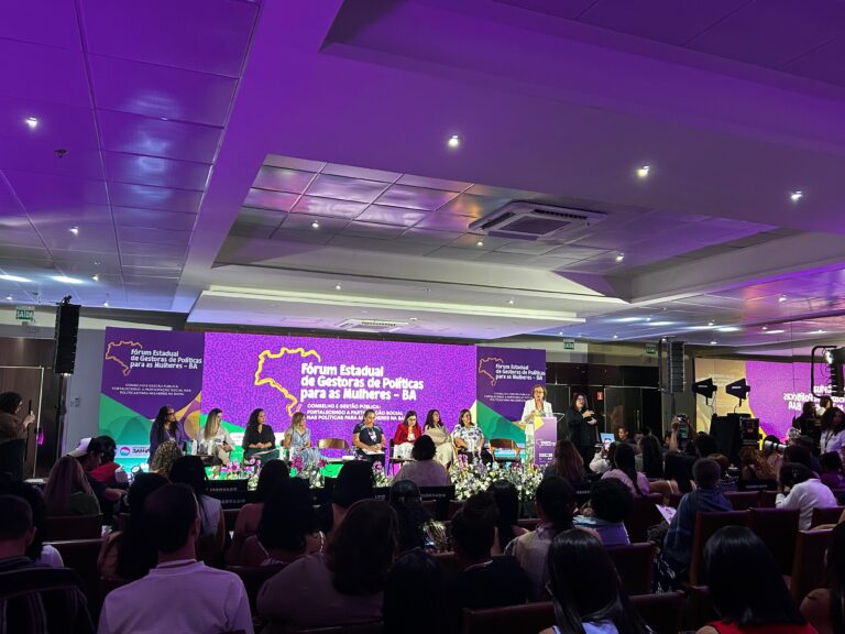 Bahia Reúne Gestoras de Políticas para Mulheres em Fórum Inédito