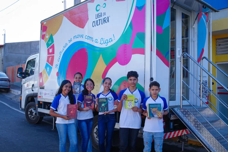 Circuito Liga da Cultura Leva Conhecimento a Quatro Escolas de Salvador