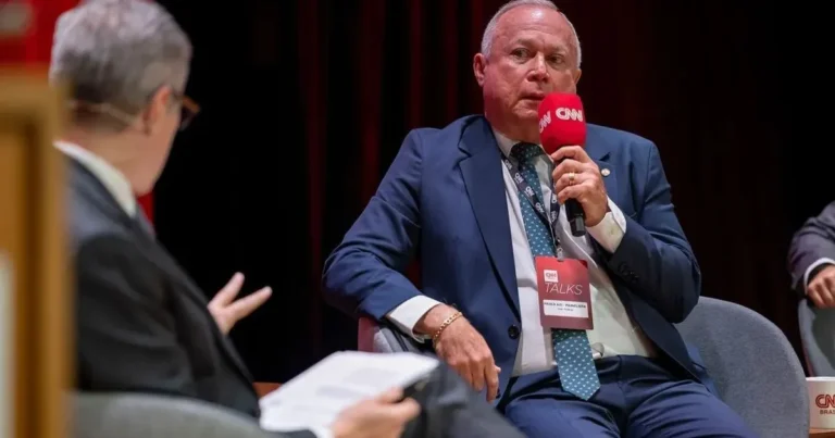 Desafios da PEC sobre Escala 6x1: Avanços Sem Desordem na Economia