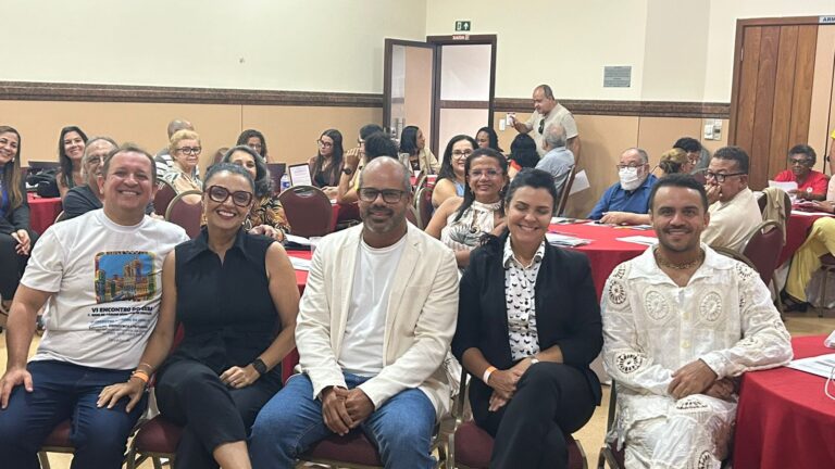 FEEBA Debates Sistema Estadual de Educação e Novo Plano em Salvador FEEBA Debates Sistema Estadual de Educação e Novo Plano em Salvador