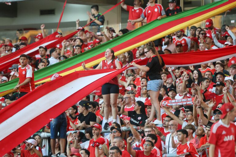 Internacional x Bahia: Dicas e Palpites para o Brasileirão 2024 Internacional x Bahia: Dicas e Palpites para o Brasileirão 2024