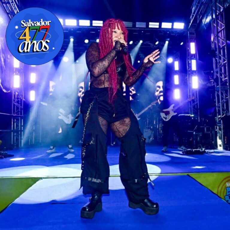 Larissa Luz Brilha em Show Gratuito em Homenagem a Gilberto Gil em Salvador