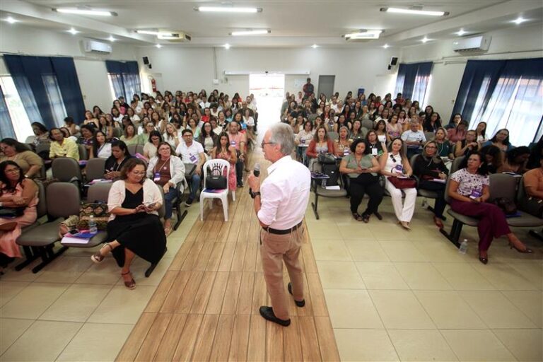 Movimento Bahia pela Educação: Encontro Territorial em Ilhéus com Transmissão Ao Vivo