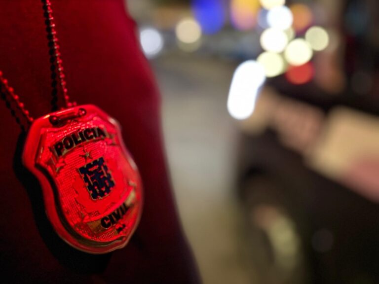 Mulher é Detida por Tentativa de Homicídio Motivada por Vingança na Bahia Mulher é Detida por Tentativa de Homicídio Motivada por Vingança na Bahia