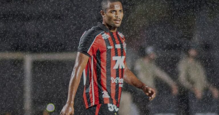 Vitória Anuncia Empréstimo de Paulo Roberto ao Cianorte até 2026