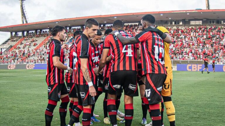 Vitória Enfrenta Desafio em Sequência de Jogos Fora de Casa