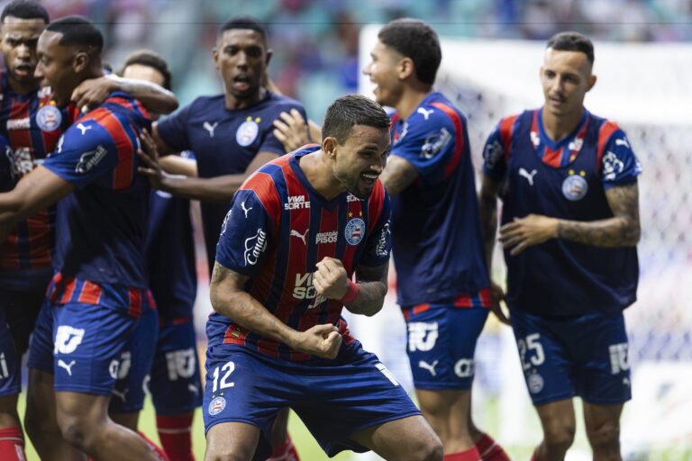 Willian José se Consolida como Artilheiro na Arena Fonte Nova e Ultrapassa Everaldo Willian José se Consolida como Artilheiro na Arena Fonte Nova e Ultrapassa Everaldo