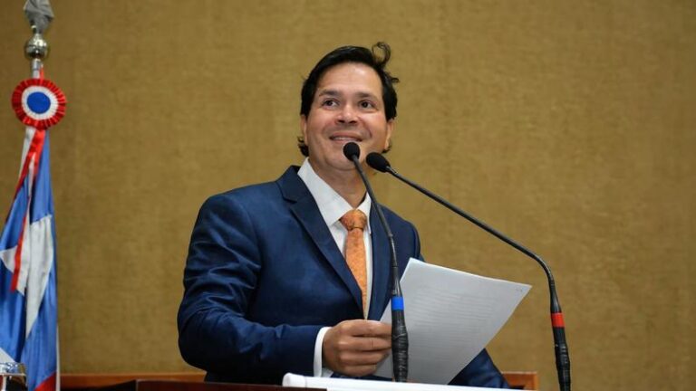 Advogado Detido em Operação da PF: Suspeito de Corrupção e Conexões com o Banco Master