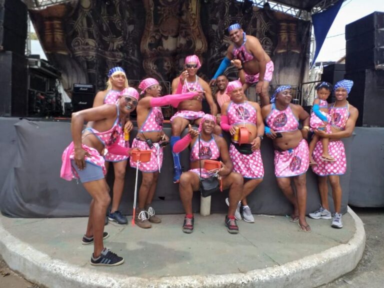 Baba de Saia: A Tradicional Brincadeira da Sexta-Feira Santa na Bahia