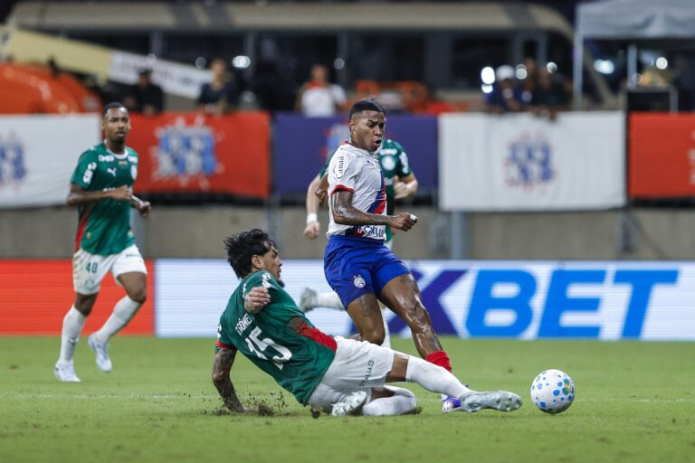 Bahia Luta, Mas Não Consegue Vencer: Análise da Derrota Amarga