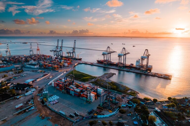 Bahia Registra 1,14 Milhão de Toneladas Movimentadas na Cabotagem do Nordeste Bahia Registra 1,14 Milhão de Toneladas Movimentadas na Cabotagem do Nordeste