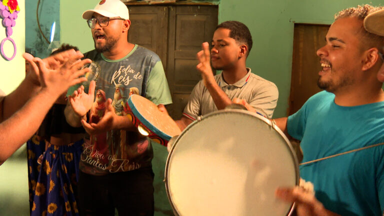 Batuqueiros de Xique-Xique e o Festival de Cinema: Arte e Cultura na Bahia